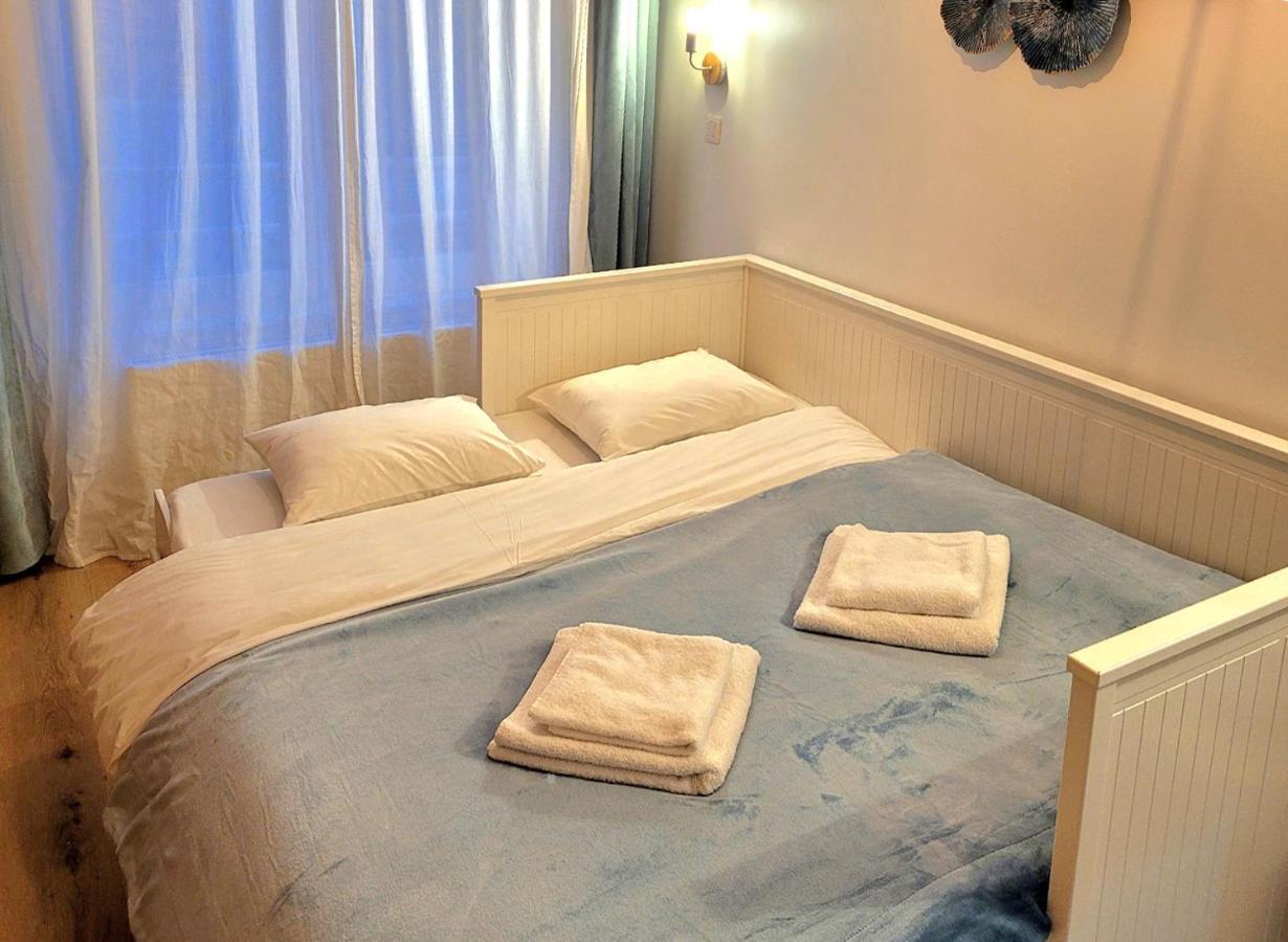 Brand New Camelia Room With Private Bathroom Brussels Ngoại thất bức ảnh
