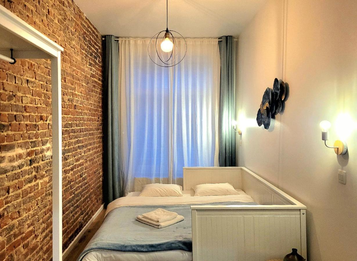 Brand New Camelia Room With Private Bathroom Brussels Ngoại thất bức ảnh